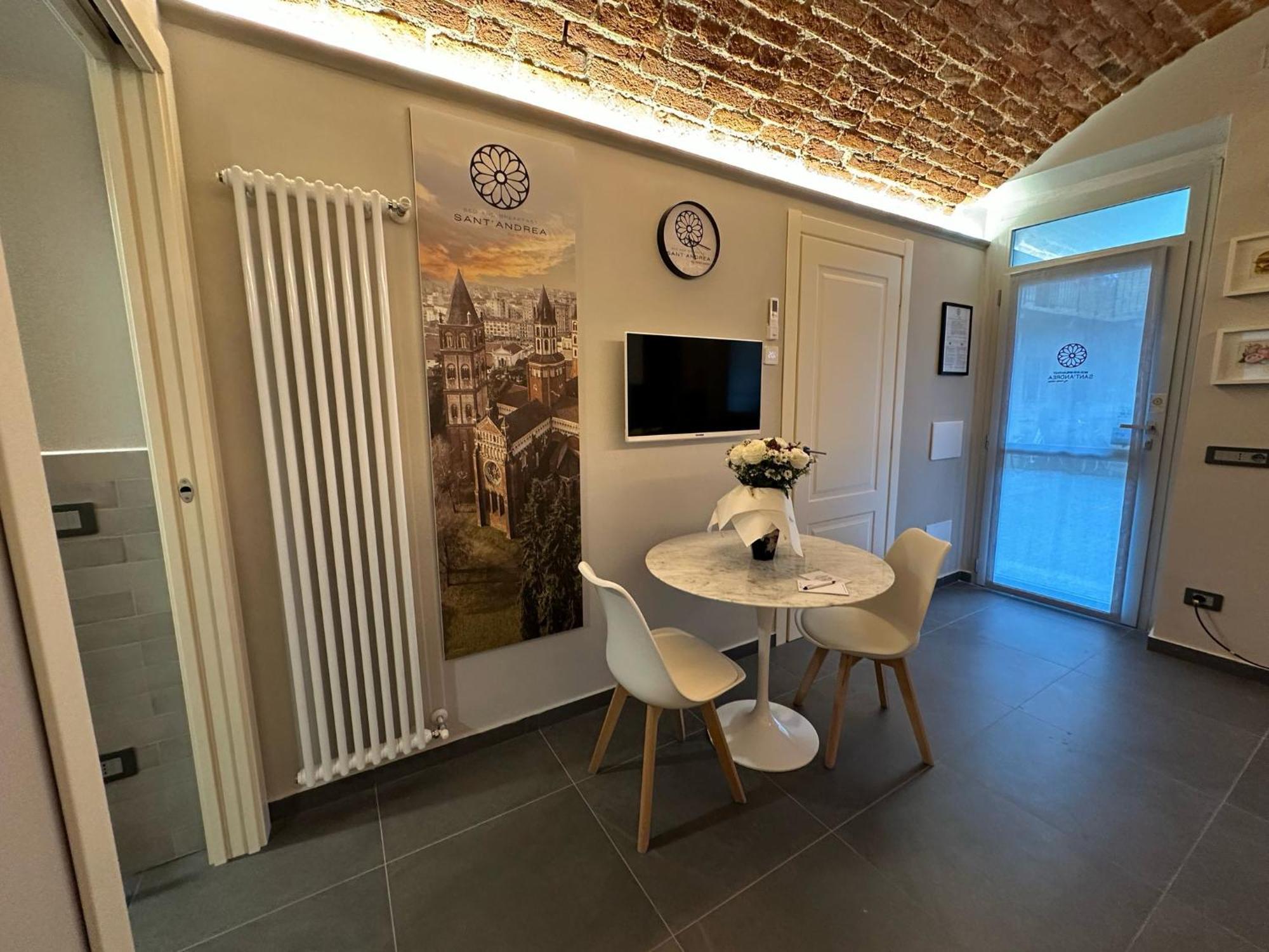 Appartement S. Andrea à Verceil Extérieur photo