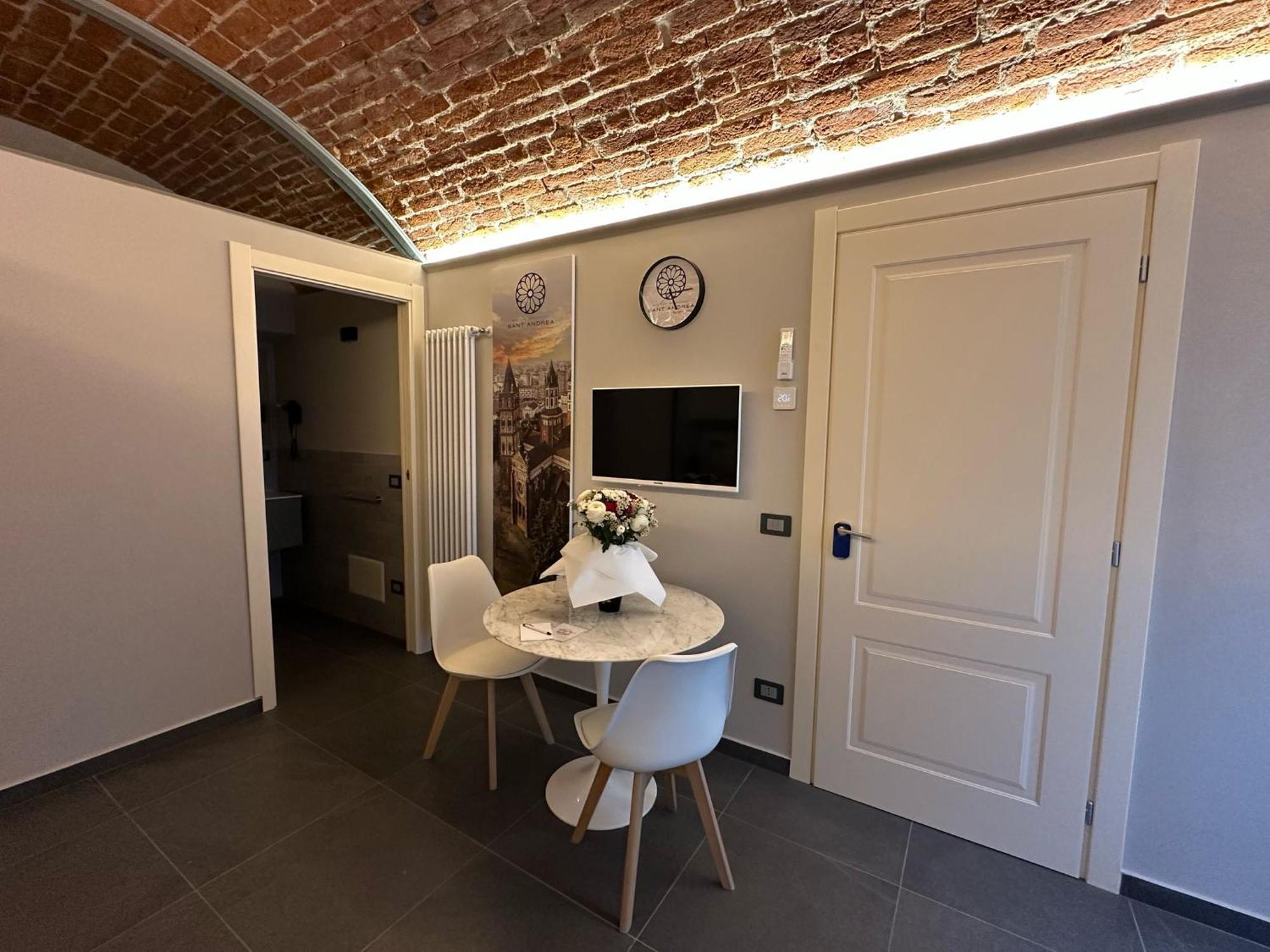 Appartement S. Andrea à Verceil Extérieur photo